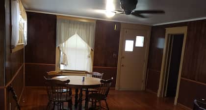 Great family size home, close to walk-in hunting.