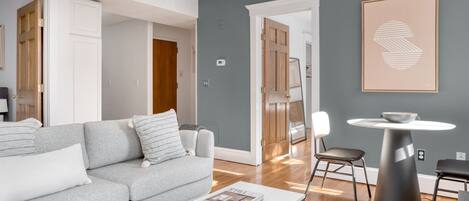 テレビ、ステレオ