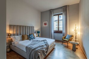 2 dormitorios, tabla de planchar con plancha, wifi y ropa de cama