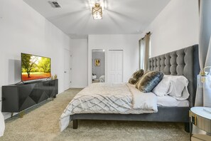 9 Schlafzimmer, Bügeleisen/Bügelbrett, kostenloses WLAN, Bettwäsche