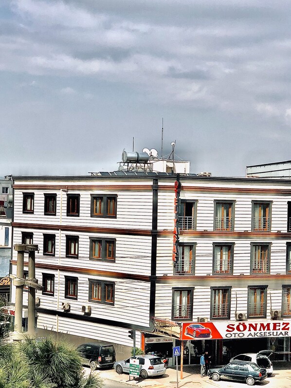 Exterior - OTEL YAŞAR (Mersin)