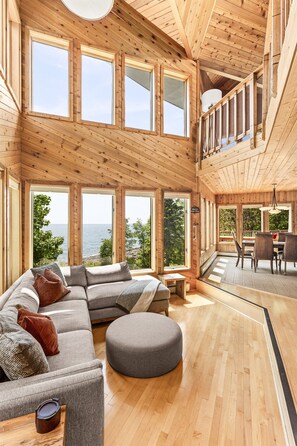 Smart TV, video games, DVD player, books - 9 Min to Lutsen MTN/Sauna/Game Rm/Amazing Views (Tofte)