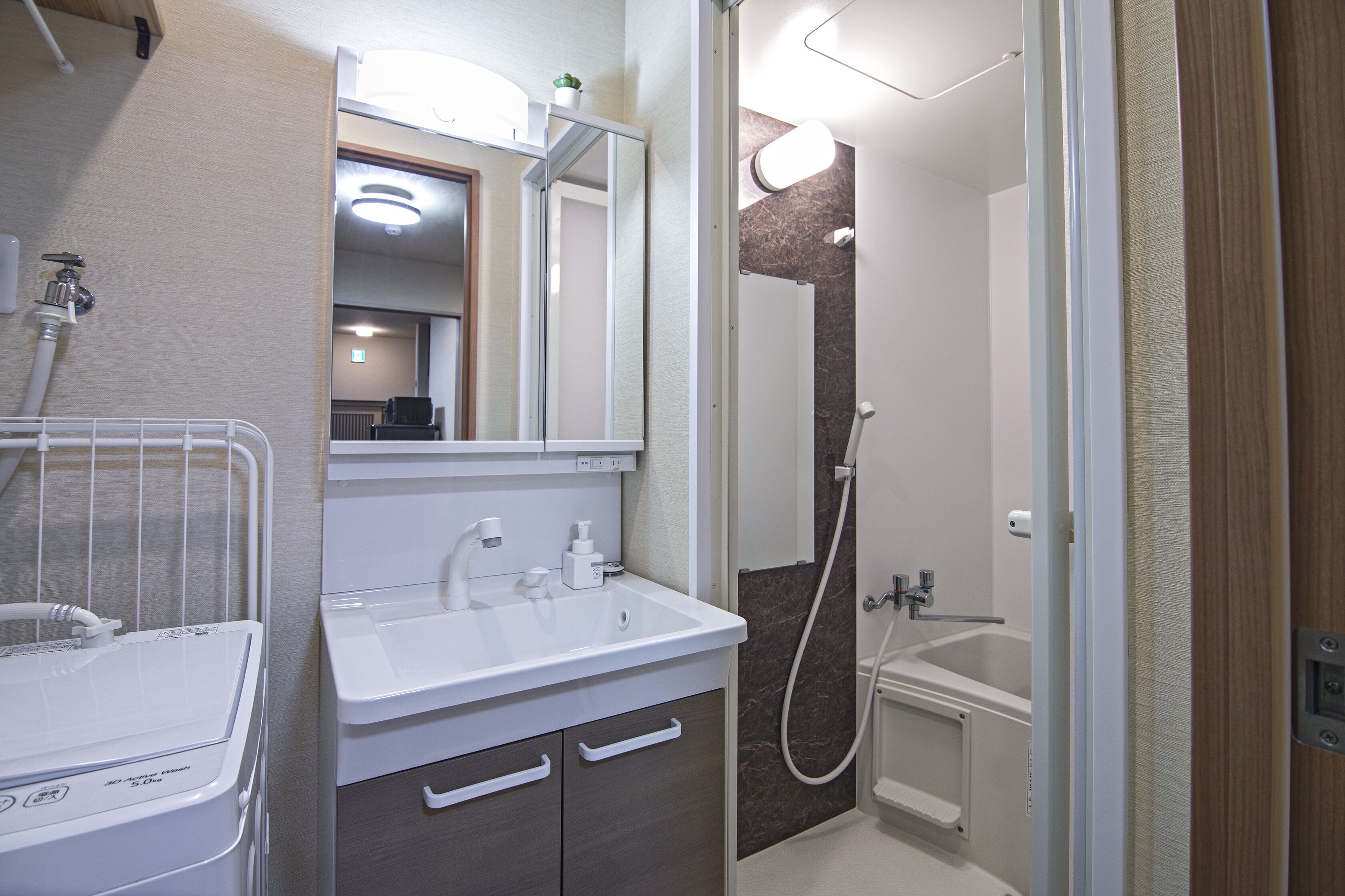 シティ ハウス | バスルームのシンク