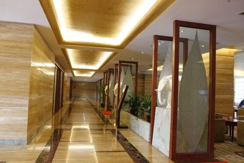 Guowei Hotel