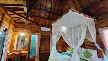 Deluxe Villa | 1 bedroom, in-room safe, free WiFi, bed sheets
