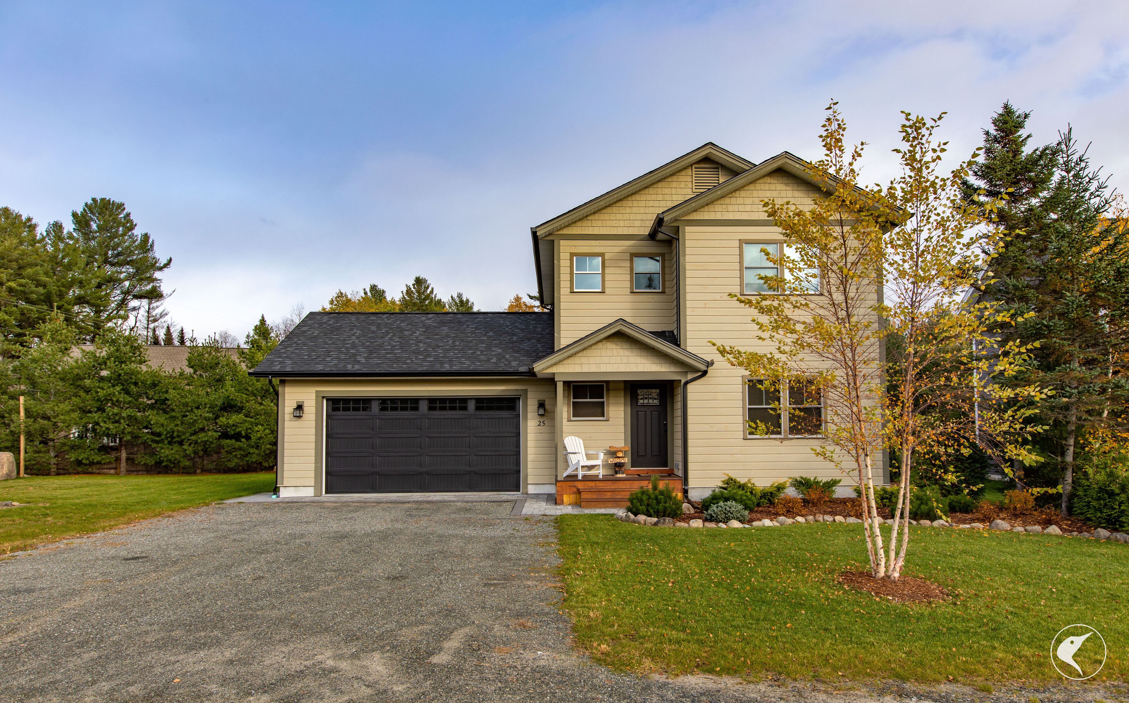 Otter Way- Lovely Home Close to Village!