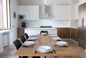 Private kitchen - 2ndhomes 144 m2 Stylish 3BR Center Home (Helsinki)