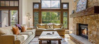 Steps From Ski Slopes - Luxury Meadows Townhome!