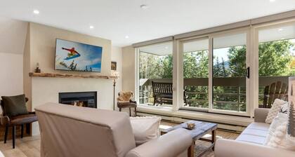 Beautifully Remodeled West Vail Luxury Condo