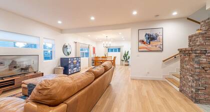 Luxury 4-bed home in Riverside Heights!