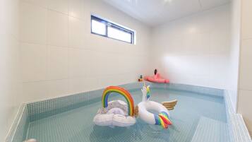 프리미엄 스튜디오 스위트 | 욕실 | 헤어드라이어, 목욕가운, 비데, 바닥 난방/온돌