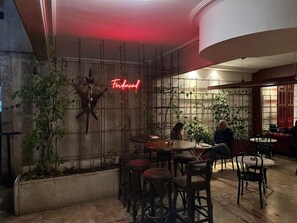 Terrace/patio - Hotel Napoleon Beirut (Beirut)