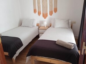 1 室のベッドルーム、WiFi、ベッドシーツ