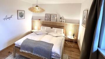 3 Schlafzimmer, Bügeleisen/Bügelbrett, Reisekinderbett, kostenloses WLAN