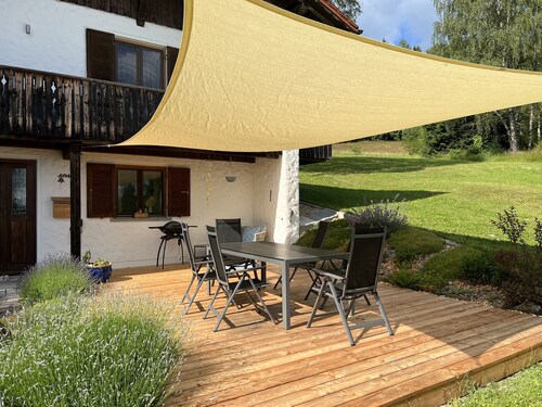 Idyllic country house with 110 sqm - in a quiet location with a view