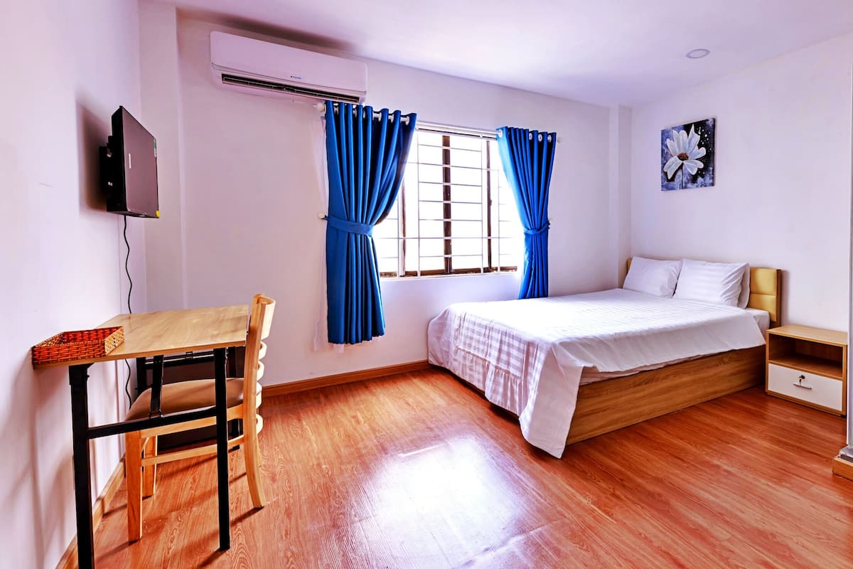 Chambre Double Standard | Minibar, décoration personnalisée, ameublement personnalisé, bureau