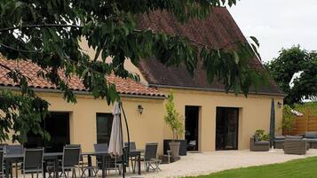 Ristorazione all'aperto