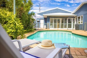 Pool - Fairways Beach House - Stylish Beach House, Pet Friendly, Pool, Walk to Cafes, Beach (Sawtell)