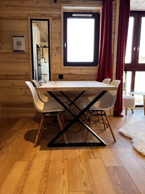 Dining - Le cerf aux bois panachés (Les Belleville val thorens)