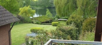 Haus am Kleinen Plöner See, vacation apartment on the left