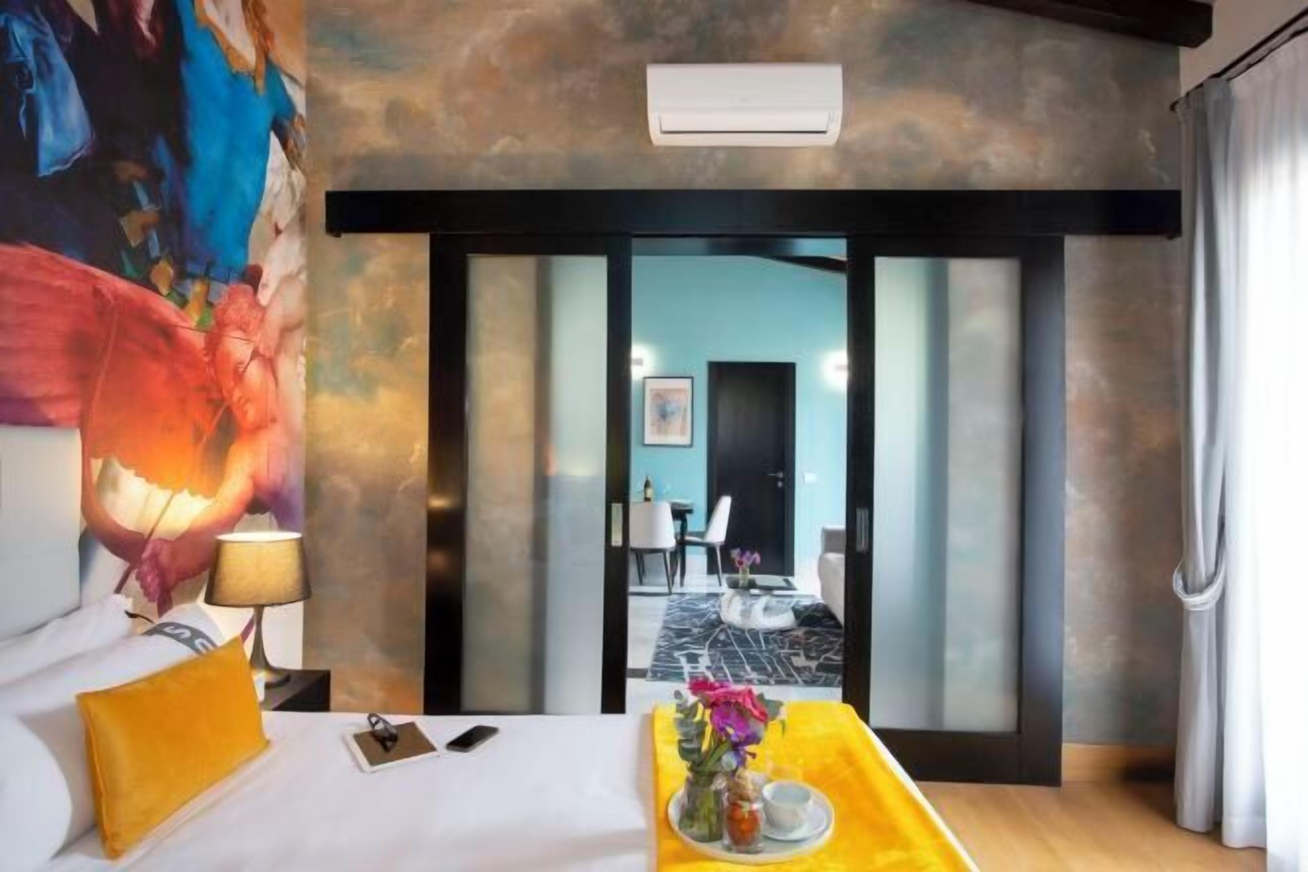 Coffres-forts dans les chambres, décoration personnalisée