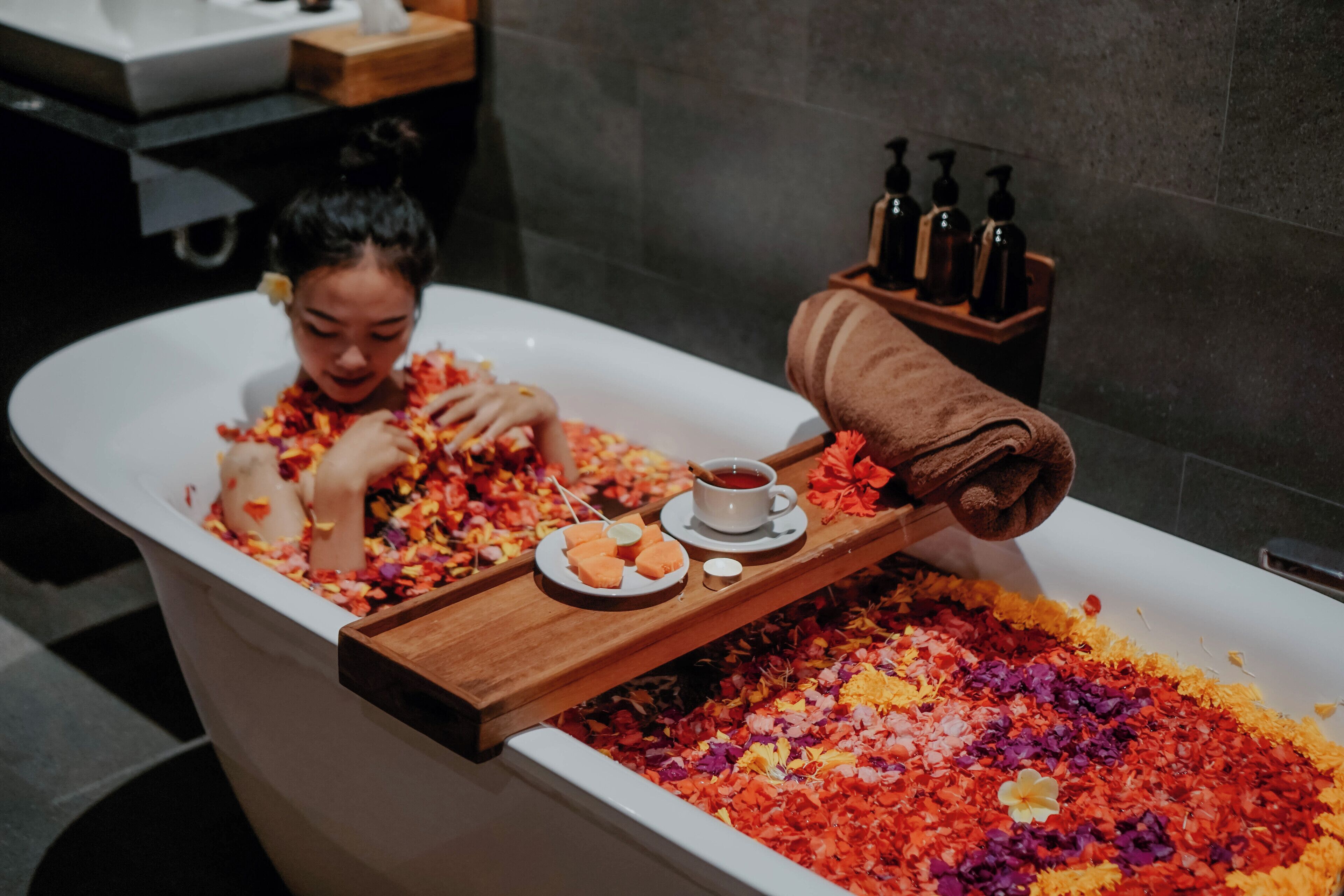 ห้องทรีทเมนท์สำหรับคู่รัก, ทรีทเมนท์ดูแลผิว, อโรมาเธอราพี