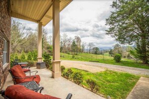 Property grounds - Cypress Ridge (Townsend)