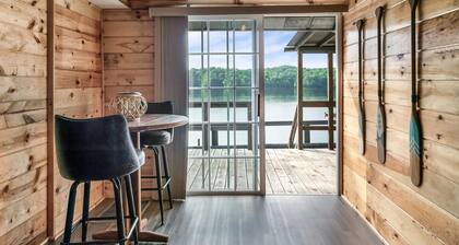 Cabin at Lakeside