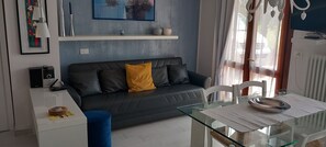 TV, table football, ping pong