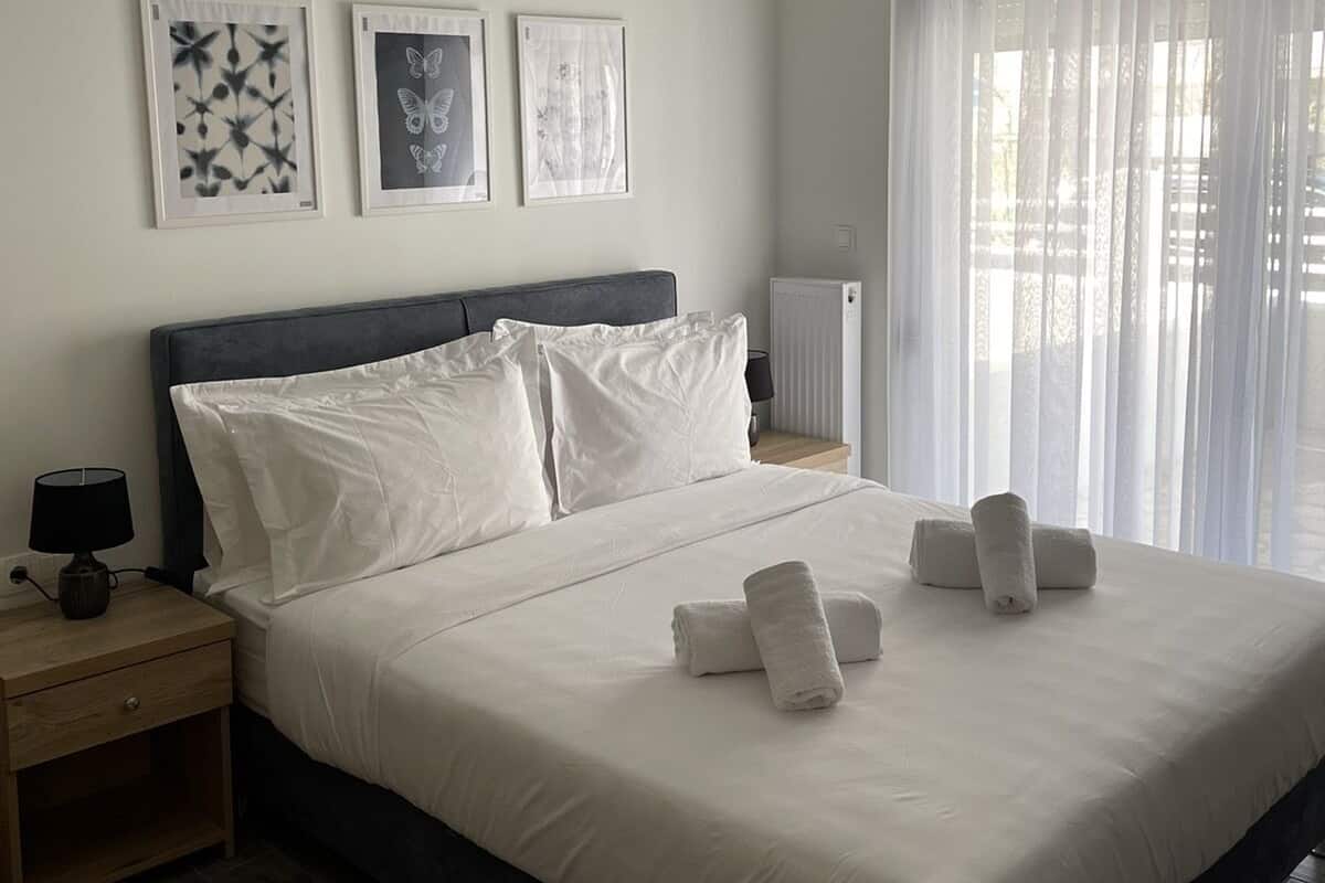 Italienske Frette-laken, sengetøy av topp kvalitet og blendingsgardiner