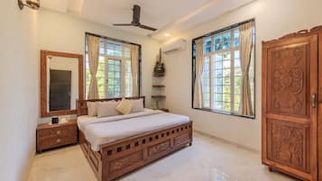 Luxury Bungalow | 3 bedrooms, bed sheets
