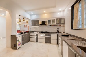 Luxury Bungalow | Private kitchen