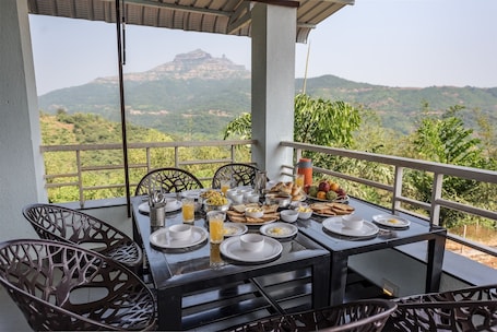 Interior entrance. CosmicStays Ekantam - Mountain View Villa near Pune