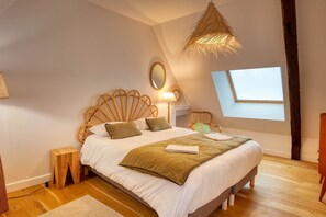 4 bedrooms, free WiFi