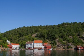 Dock