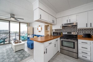 Microwave, dishwasher