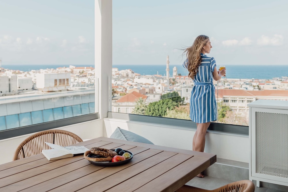City Moments Penthouse - Creta