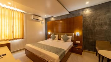 Deluxe-Doppelzimmer | Schreibtisch, kostenloses WLAN, Bettwäsche