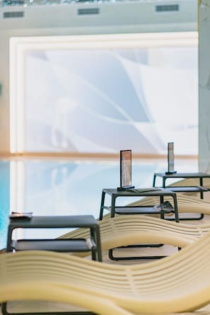 Indoor pool, pool loungers