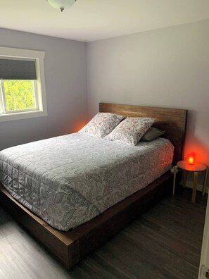 3 chambres, fer et planche à repasser, lit parapluie, Wi-Fi gratuit