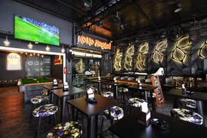 Bar (en la propiedad)