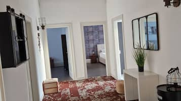 Family Apartment | In-room safe, iron/ironing board, free WiFi