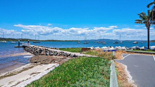 Sunset Sails Taylors Beach NSW