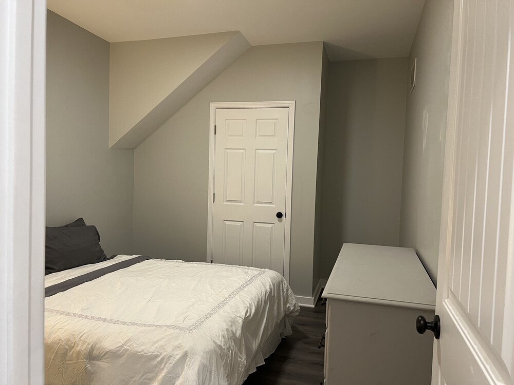 Huge apartment near the Beach Long Branch Vrbo