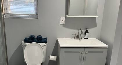 1 bedroom 1 bath private entrance