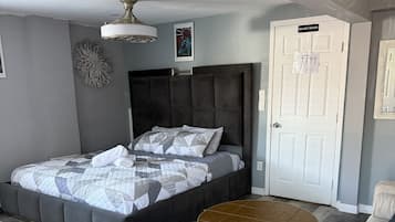 1 bedroom, WiFi, bed sheets