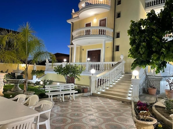 Exterior - Nicole House (Reggio Calabria)