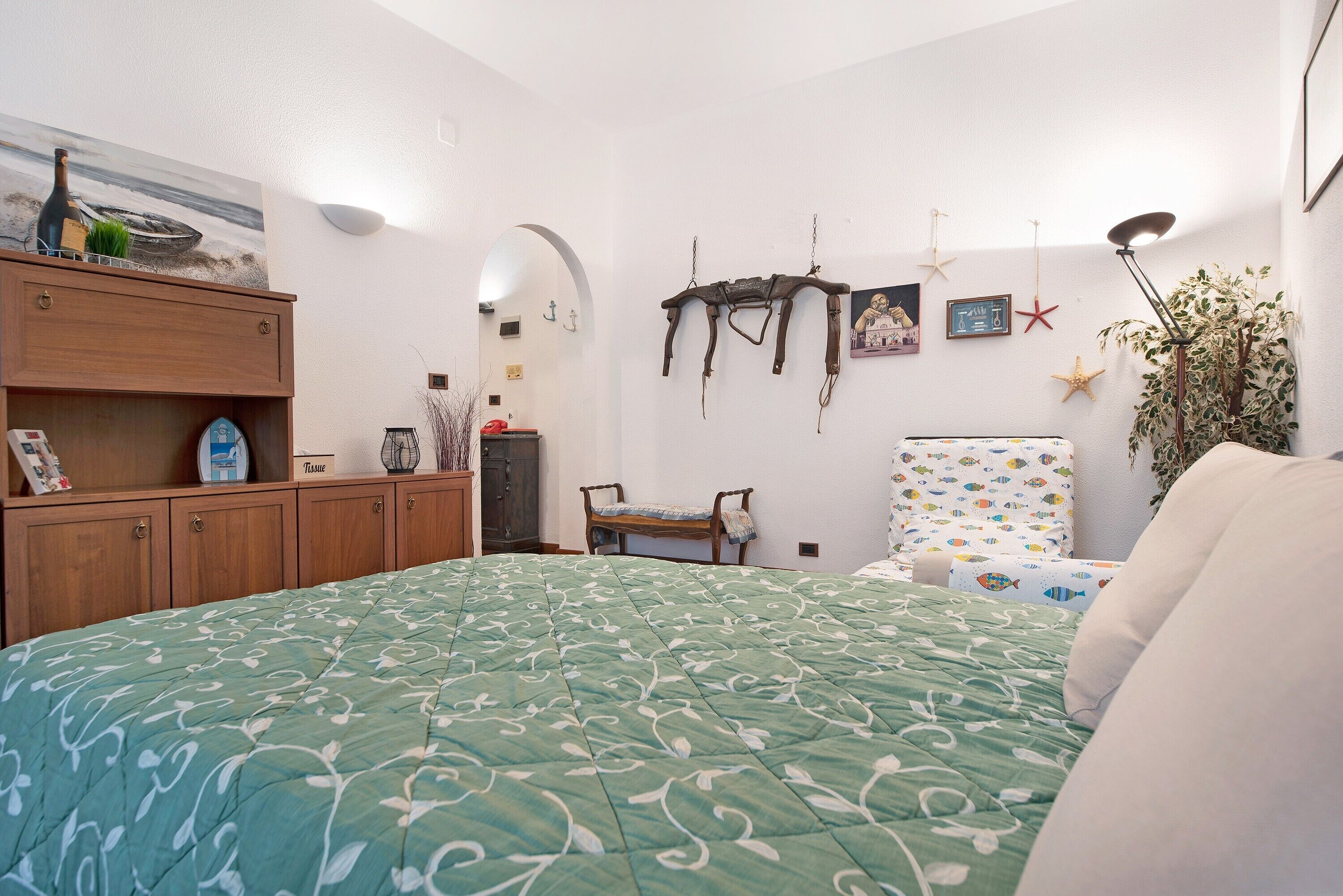 1 quarto, Wi-Fi de cortesia, roupa de cama