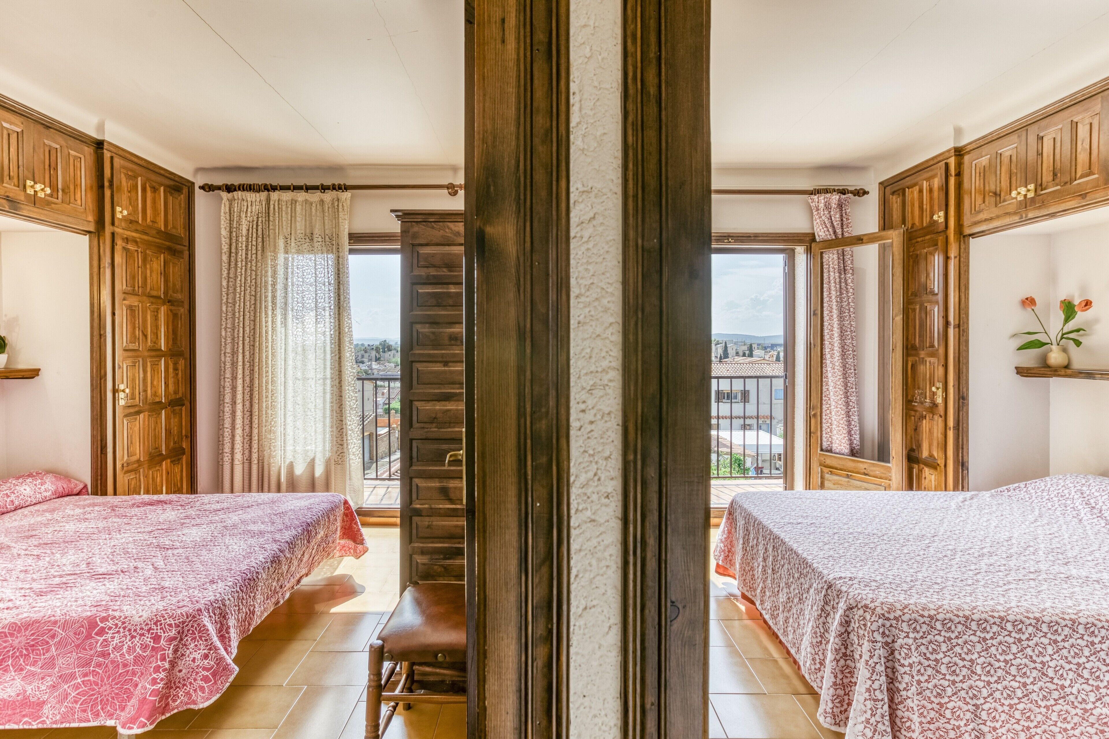 3 bedrooms, free WiFi, bed sheets