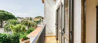 Maison de vacances "Casa Saguer" avec terrasse, jardin et piscine